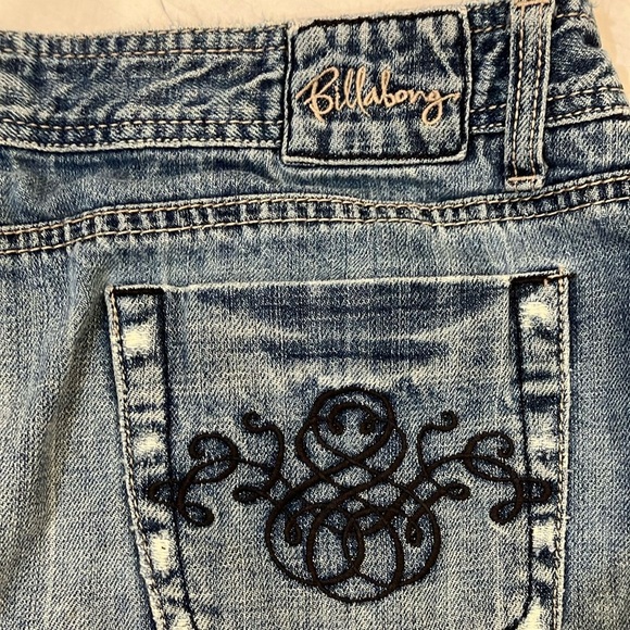 Billabong size 11 Jean Mini Skirt Casual Chic waist 34.5” - Picture 5 of 16